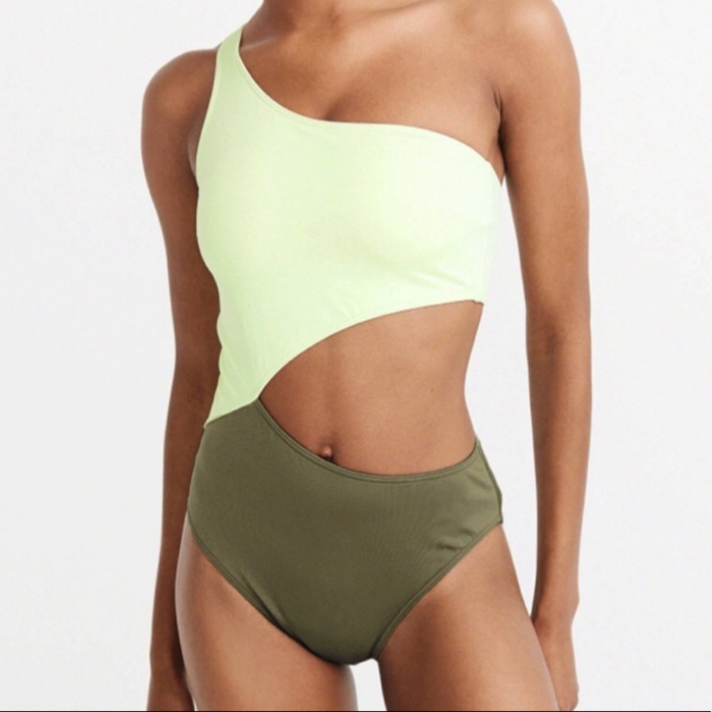 Looking for this in an XXS or XS